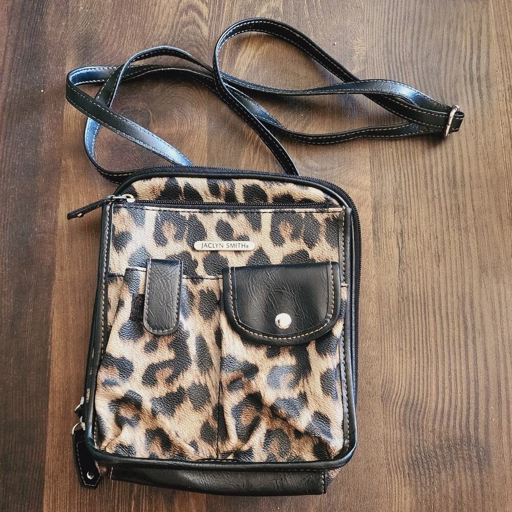Jaclyn Smith Crossbody Leopard Animal Print Purse